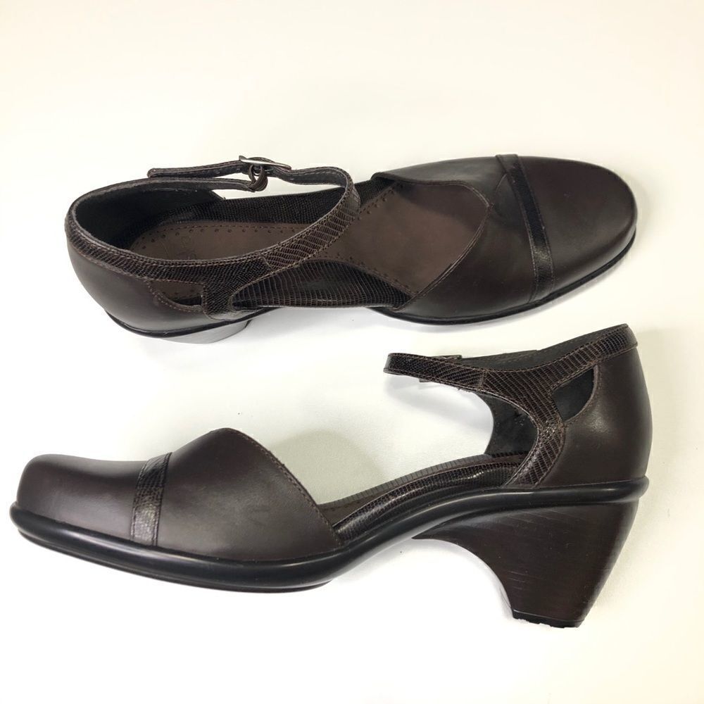 Dansko Roxy Sandals - Picture 6 of 11